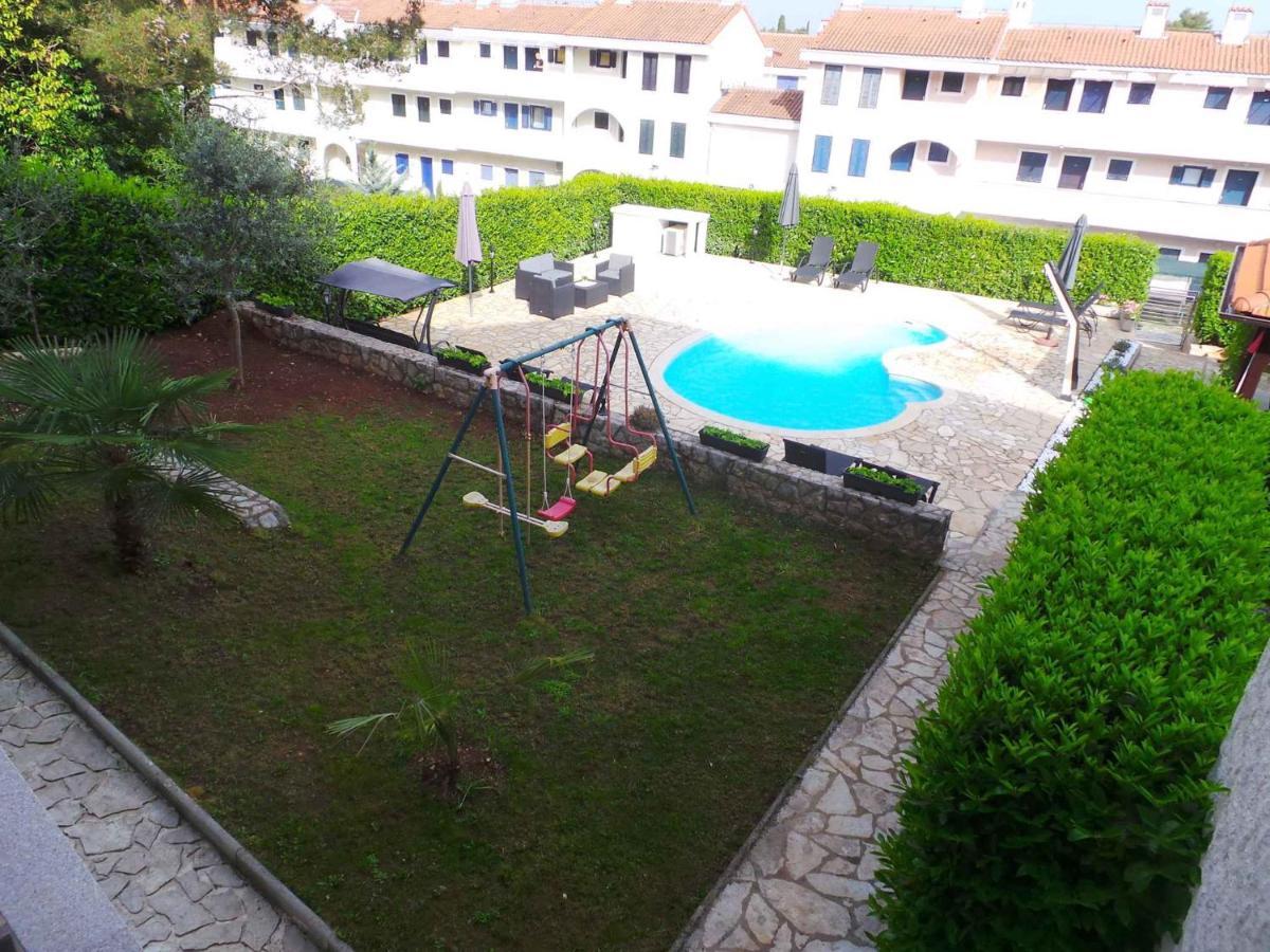 Holiday Home In Malinska/Insel Krk 13031 Exterior foto